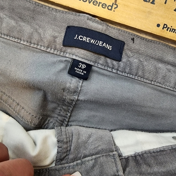 J. CREW velvety grey 9" highrise toothpick pants. - Picture 3 of 14